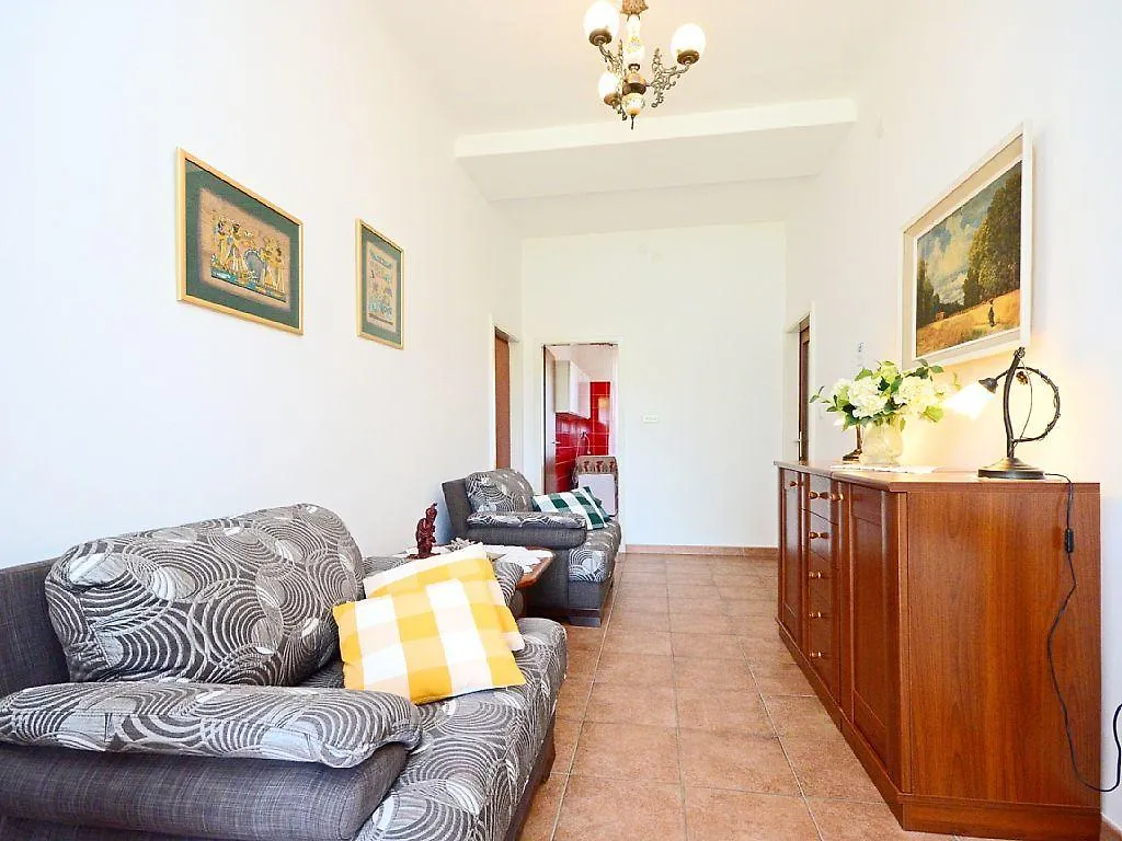 פרמנטורה Apartments Adelmo 1189